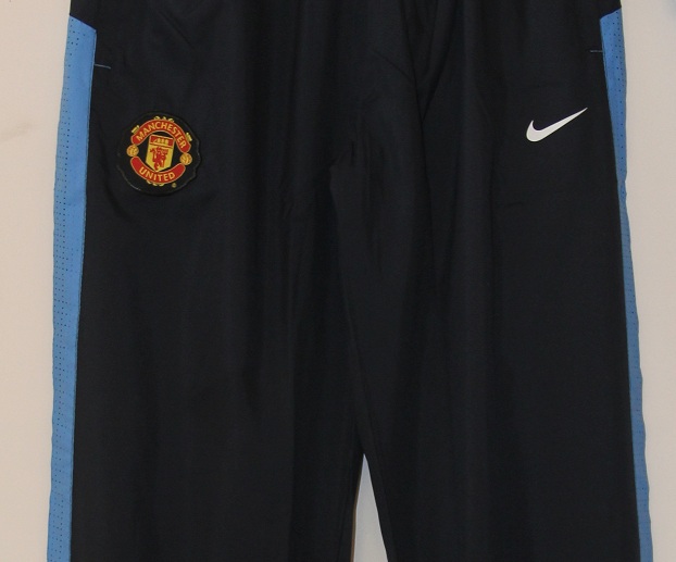 nike manchester united track pants