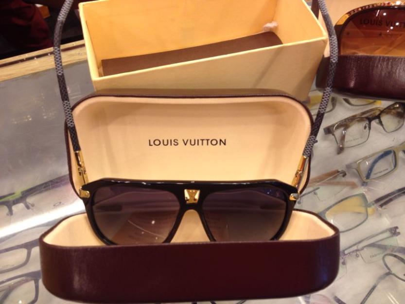 louis vuitton sunglasses imported replica available at ShopClues for Rs.2595
