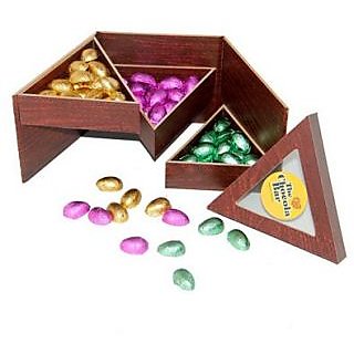 Almond, Cashew And Pistachio In Milk Chocolate