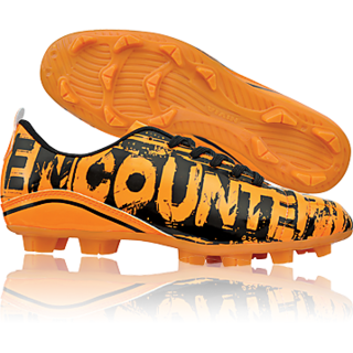 nivia encounter studs shoes