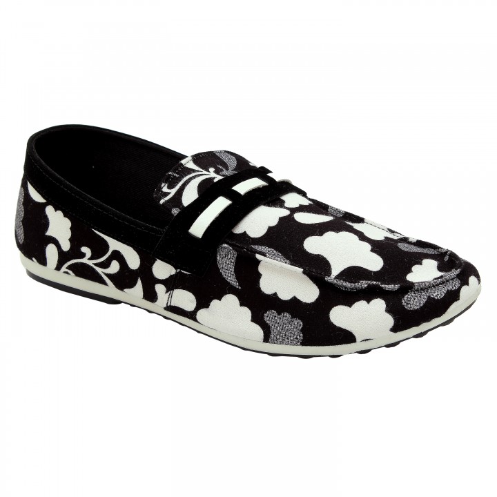 men's loafers Black And White