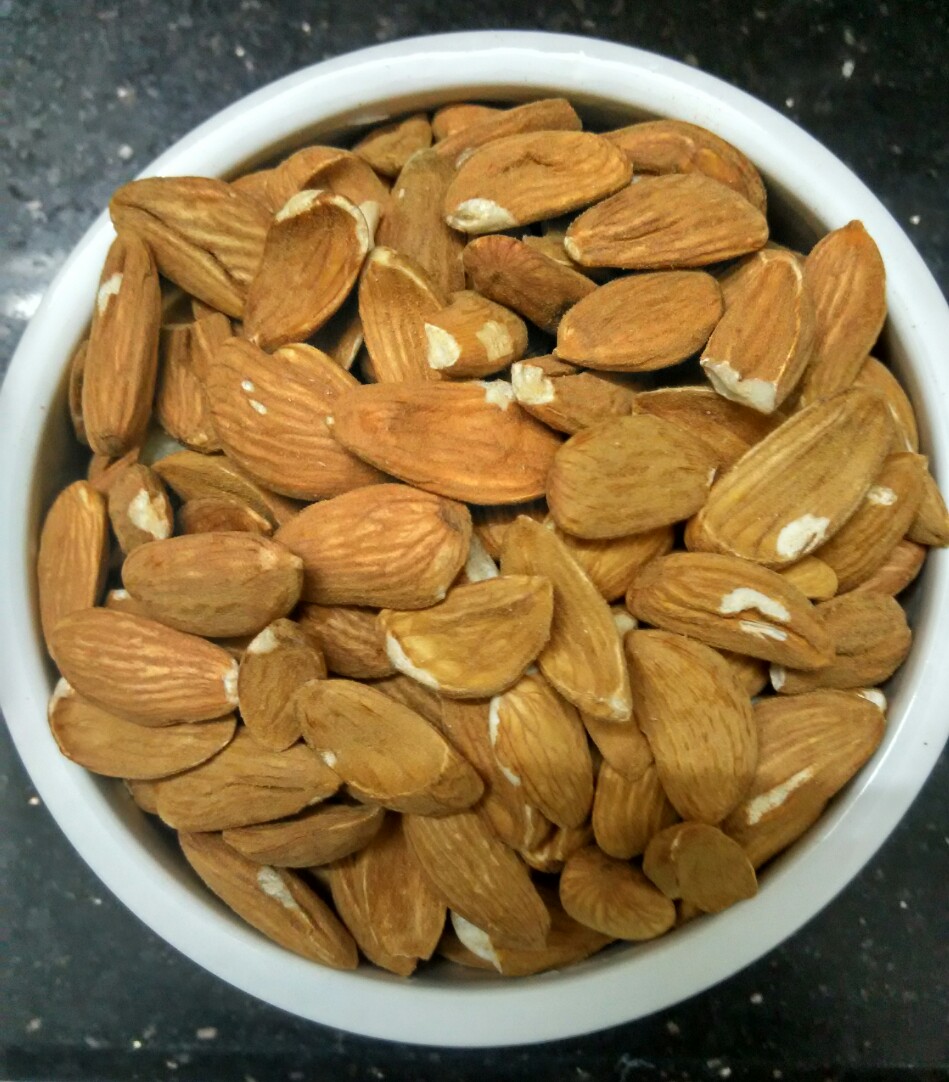 MAMRA GIRI (BADAM ALMOND) ~ IMPORTED From IRAN - 1KG - KING OF DRY FRUITS