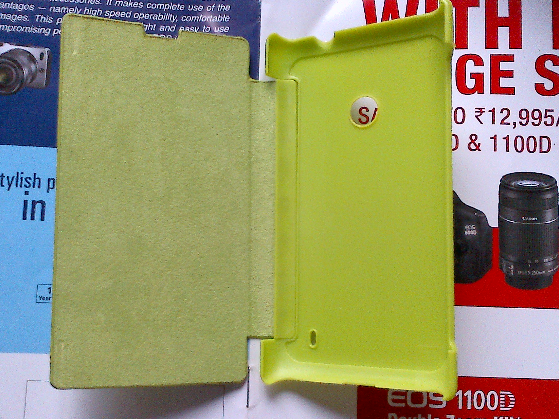 Cadorabo Custodia Flip In Similpelle Per Nokia Lumia 520, Bianco Floreale, Con Chiusura Magnetica E Funzione Stand