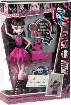 Buy Monster High Fearbook Draculaura Doll Online @ ₹1199 from ShopClues