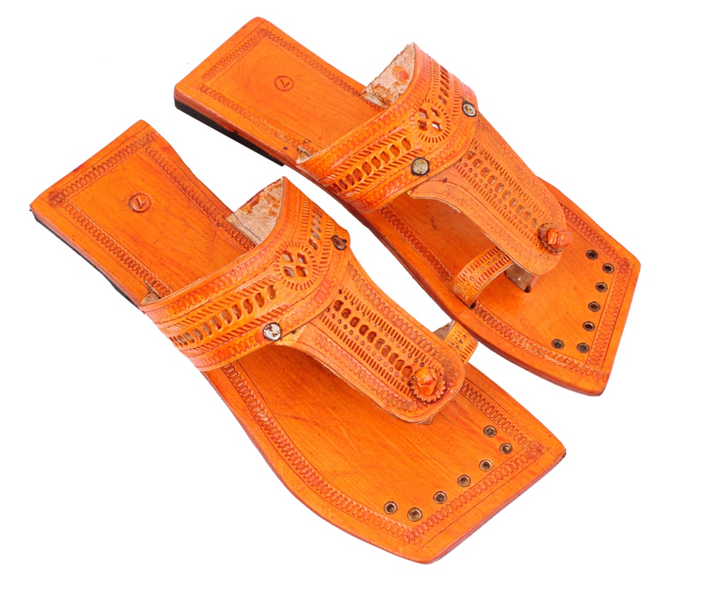 mirootti chappal price
