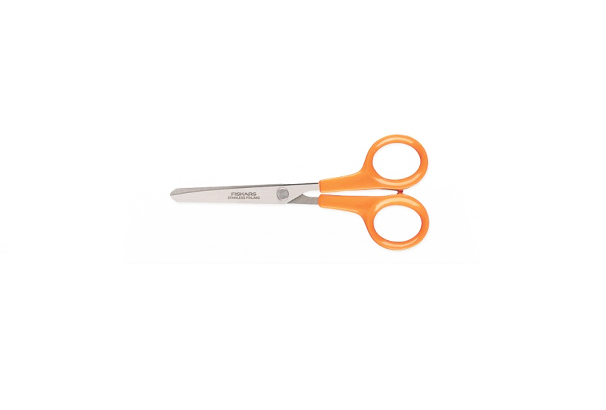 Buy FISKARS HOBBY SCISSORS 13CM 1005154 Online ₹1558 from ShopClues