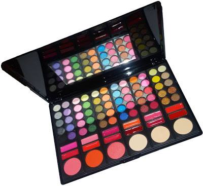 Buy Miss Rose Professional Makeup Kit Online @ ₹899 from ShopClues