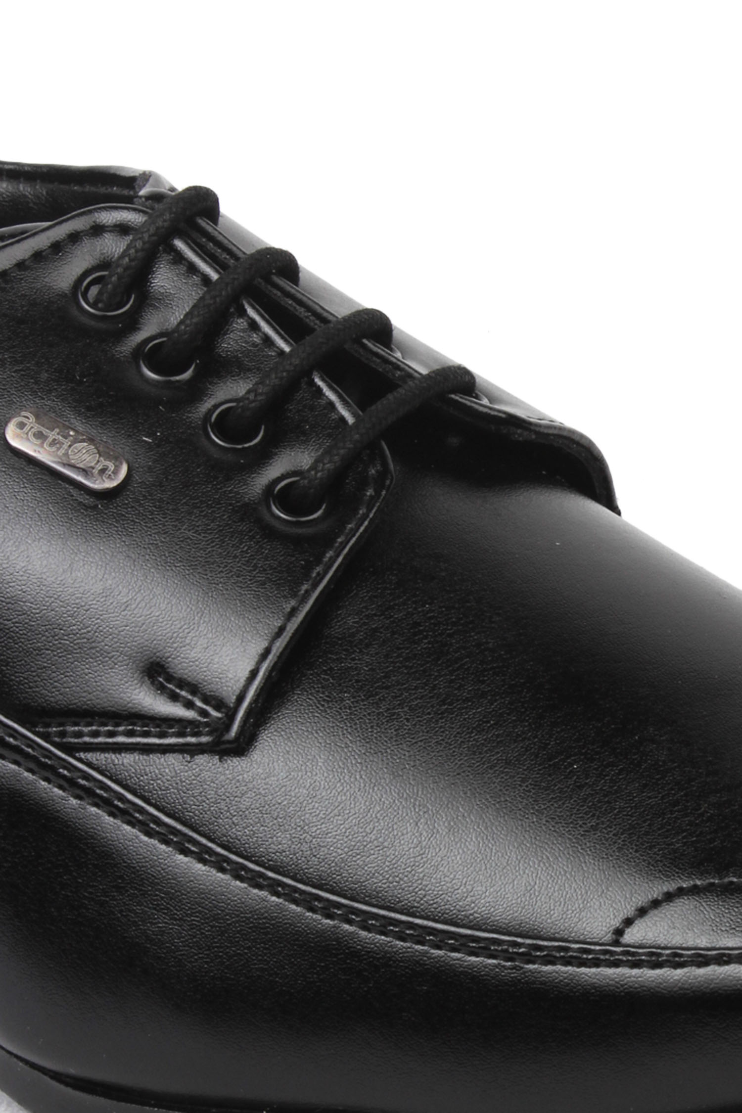 action dotcom black shoes