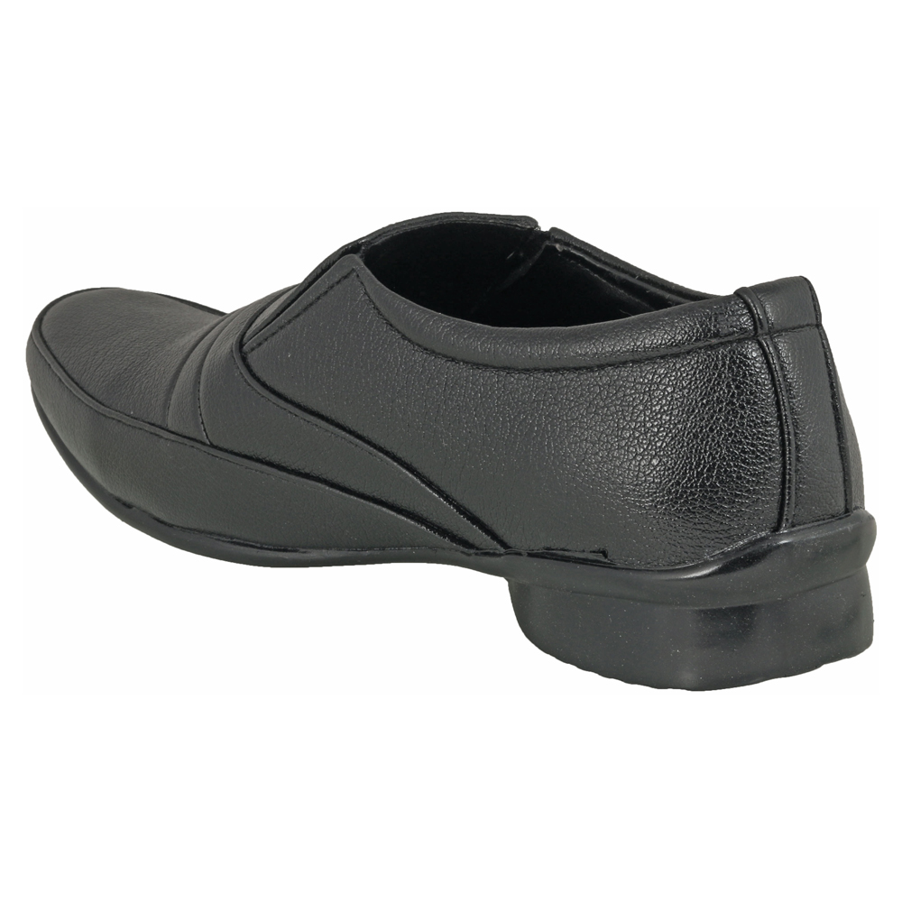 action dotcom black shoes