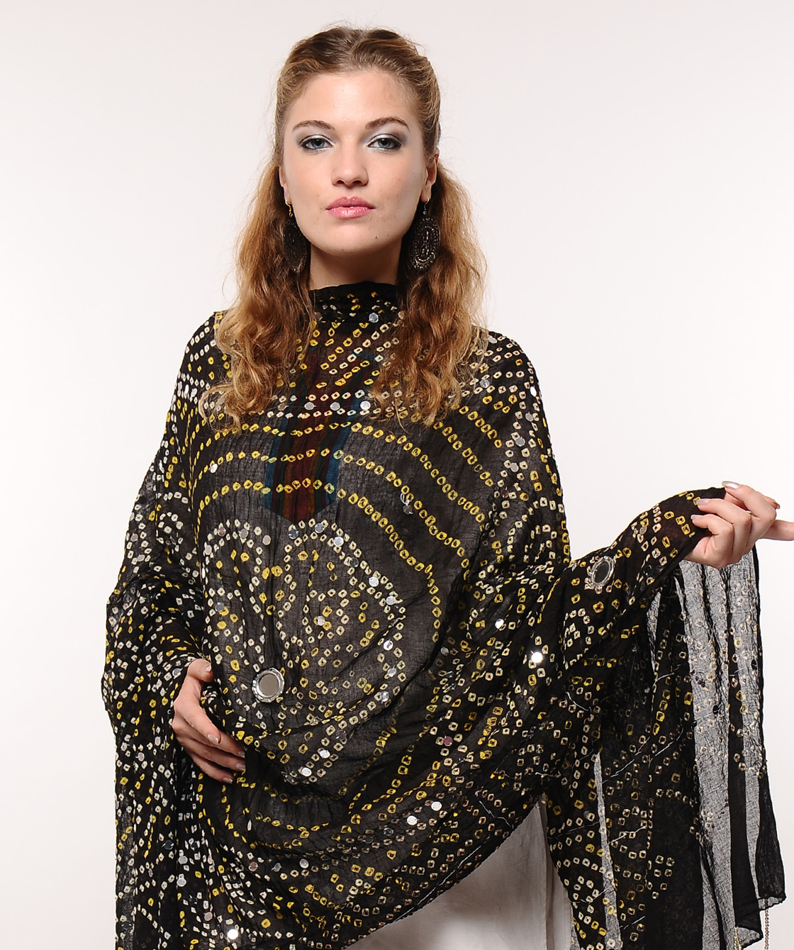 Mirror Embroidered Bandhej Detailed Kurta With Front Open Mirror Work Jacket And Pyjama