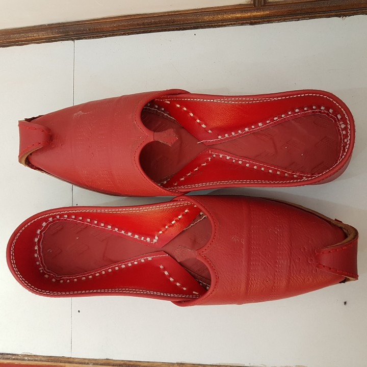 Buy leather punjabi khussa Online @ ₹650 from ShopClues