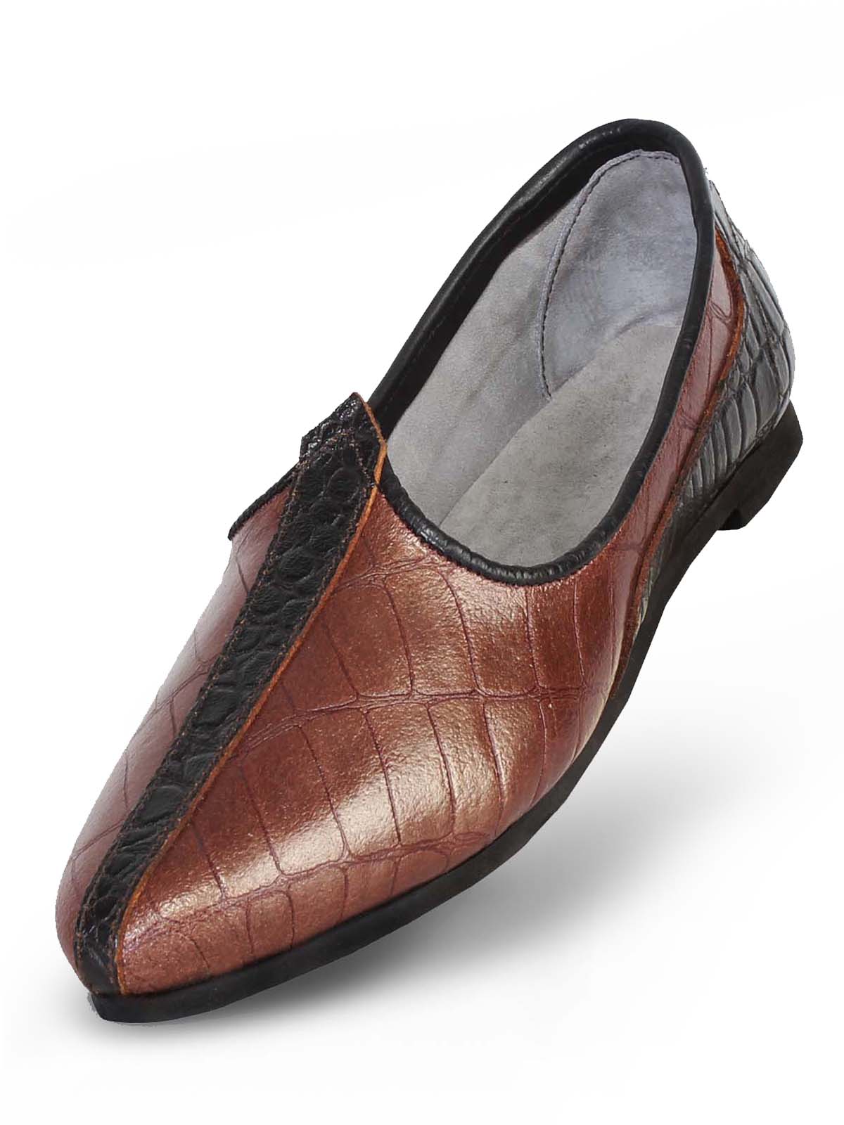 white jalsa shoes
