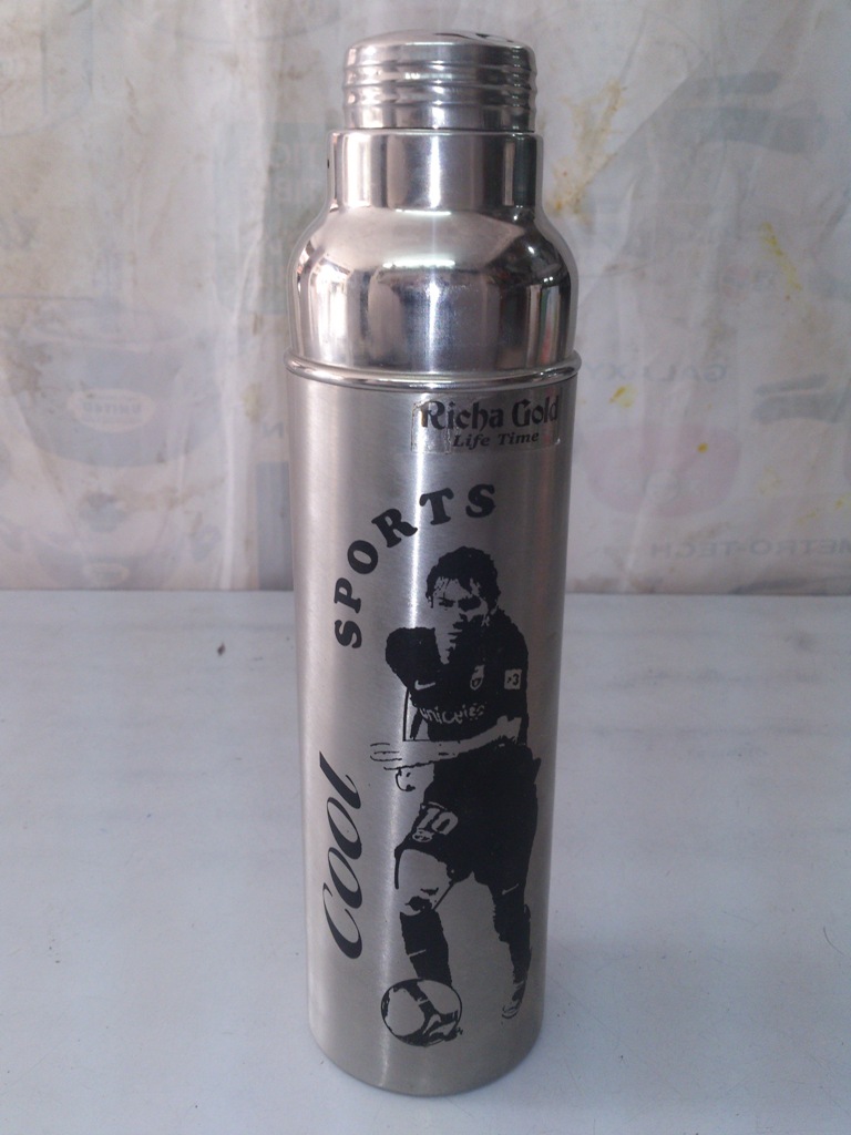 metal sports water bottle