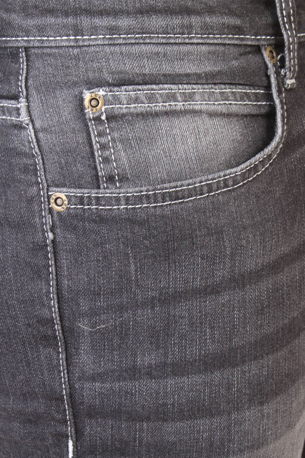 Buy Lee Black Mid Rise Regular Fit Jeans For Men Online @ ₹1559 from ...