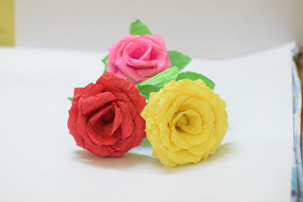 Buy Rose - Handmade Paper Rose - Pack of 4 Online @ ₹299 from ShopClues