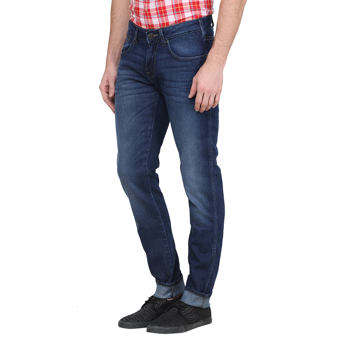 Buy Wrangler Blue Casual Cotton Jeans for Men Online @ ₹2307 from ShopClues