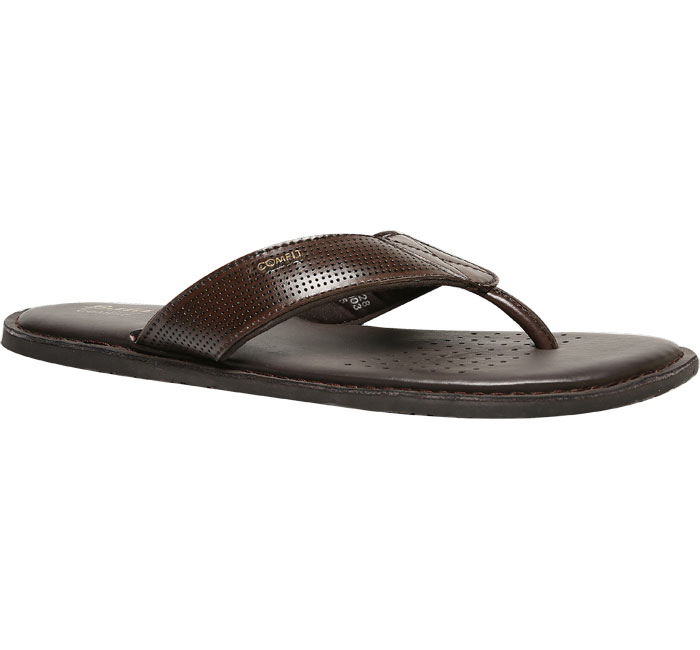 Buy Bata Classic Thong Men's Brown Slippers Online ₹1499 from ShopClues