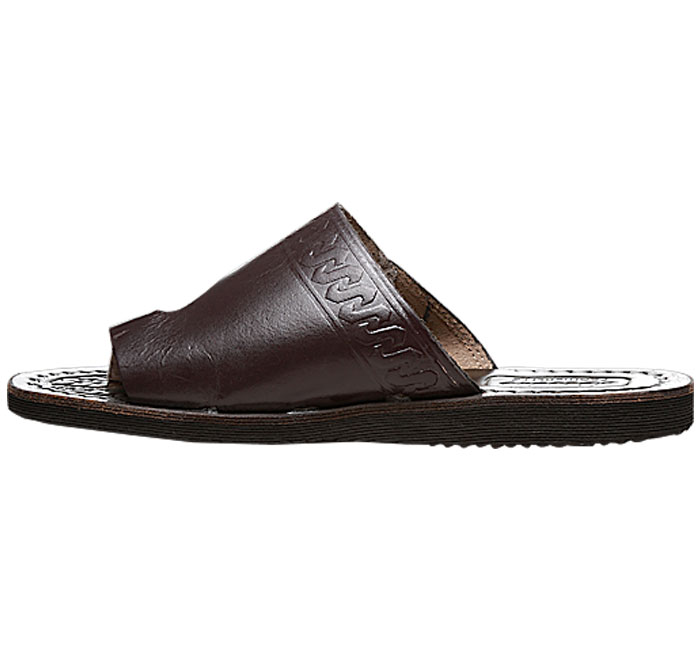 Buy Bata Featherlite Men's Brown Slippers Online ₹499 from ShopClues