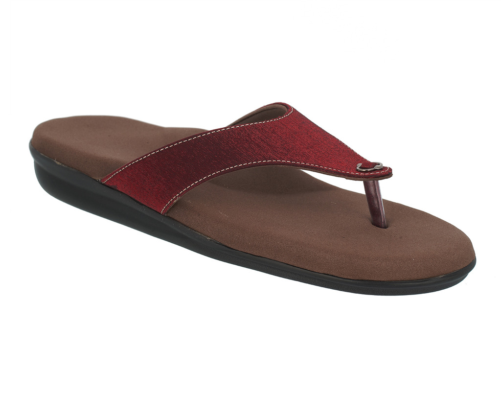 Buy Dia One L.Cozy 03 Maroon Color Diabetic and Orthopedic Chappals for ...