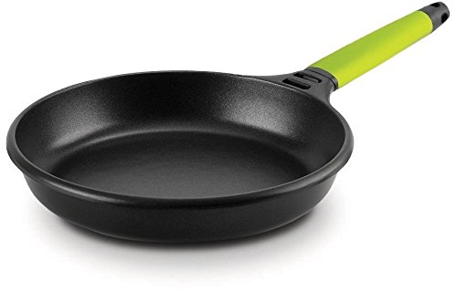 Fundix Castey Induction Flat Pan with Removable Handle, 27 x 27 cm, Cast Aluminium Pink, 27 x 21 x 30 cm