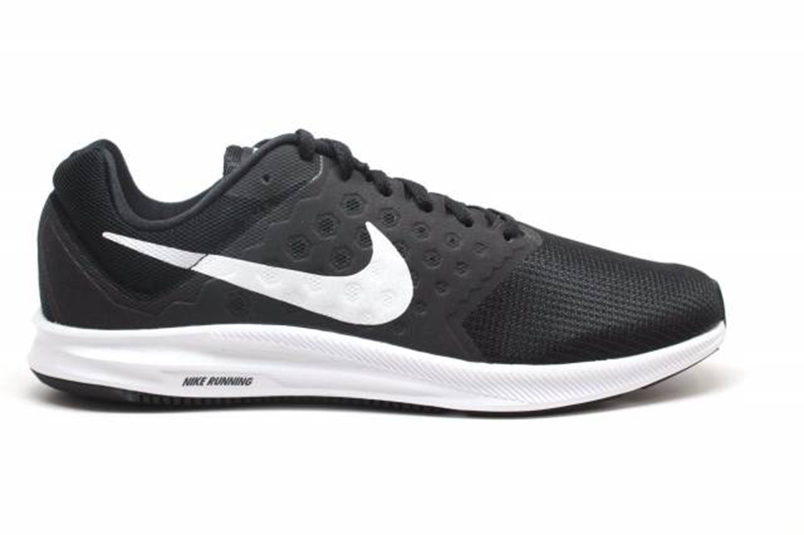 Buy Nike Mens Black Running Shoes Online @ ₹3995 from ShopClues