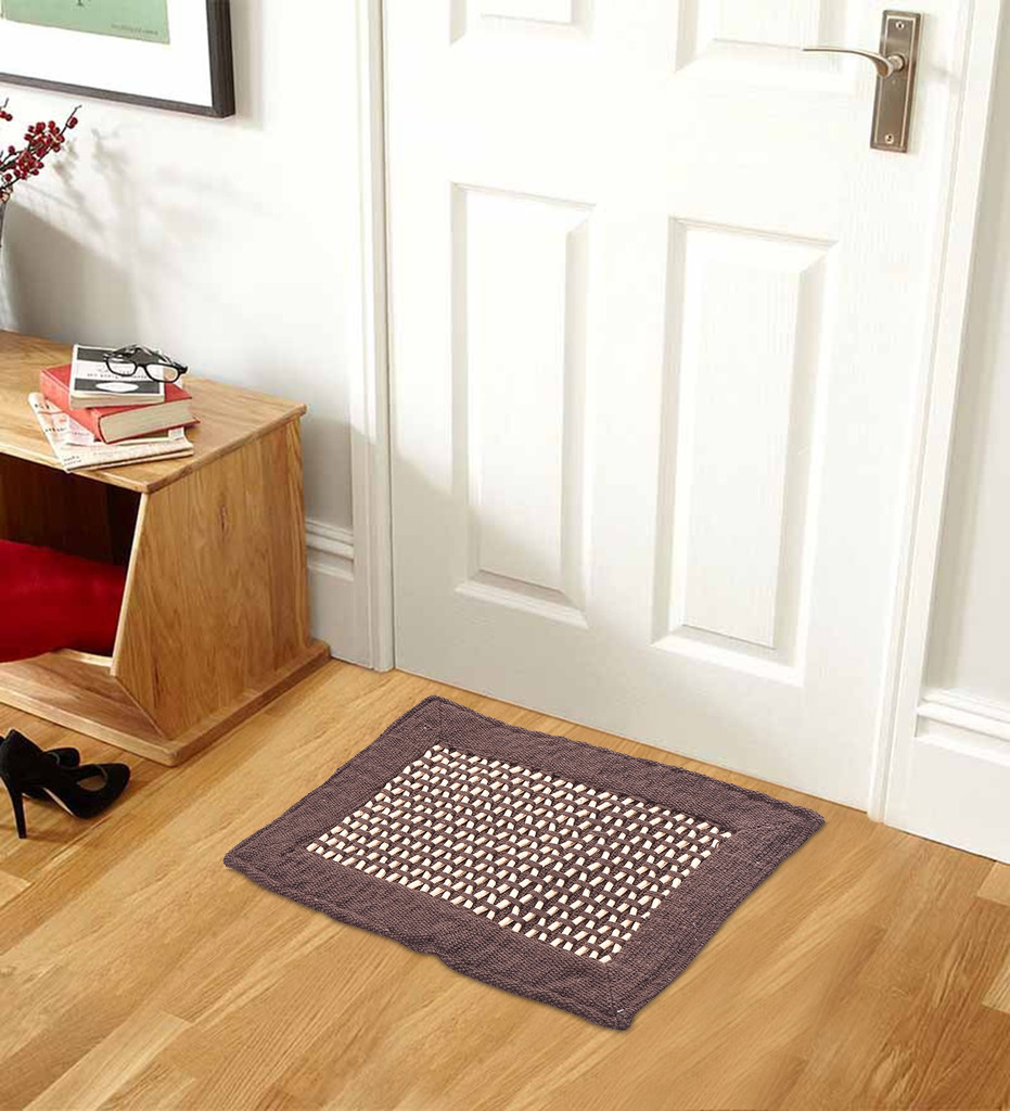 Buy TRUENOW Ventures Pvt. Ltd. Brown Square Slip Resistance Cotton