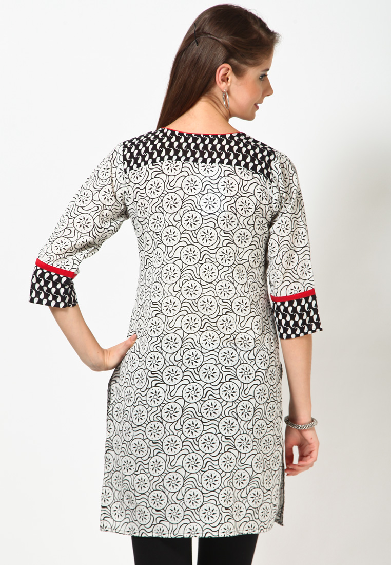 Jaipur Kurti's Pure Cotton Black White Printed Kurti (Design 2) at Best ...