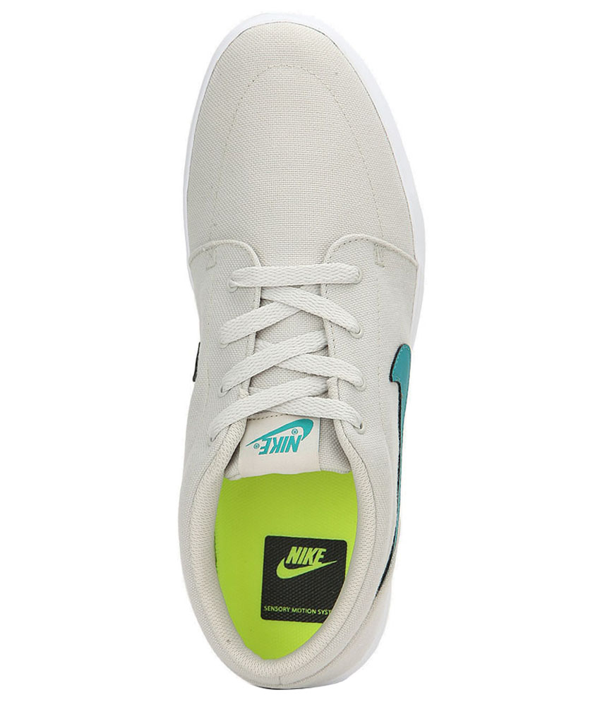 shopclues nike