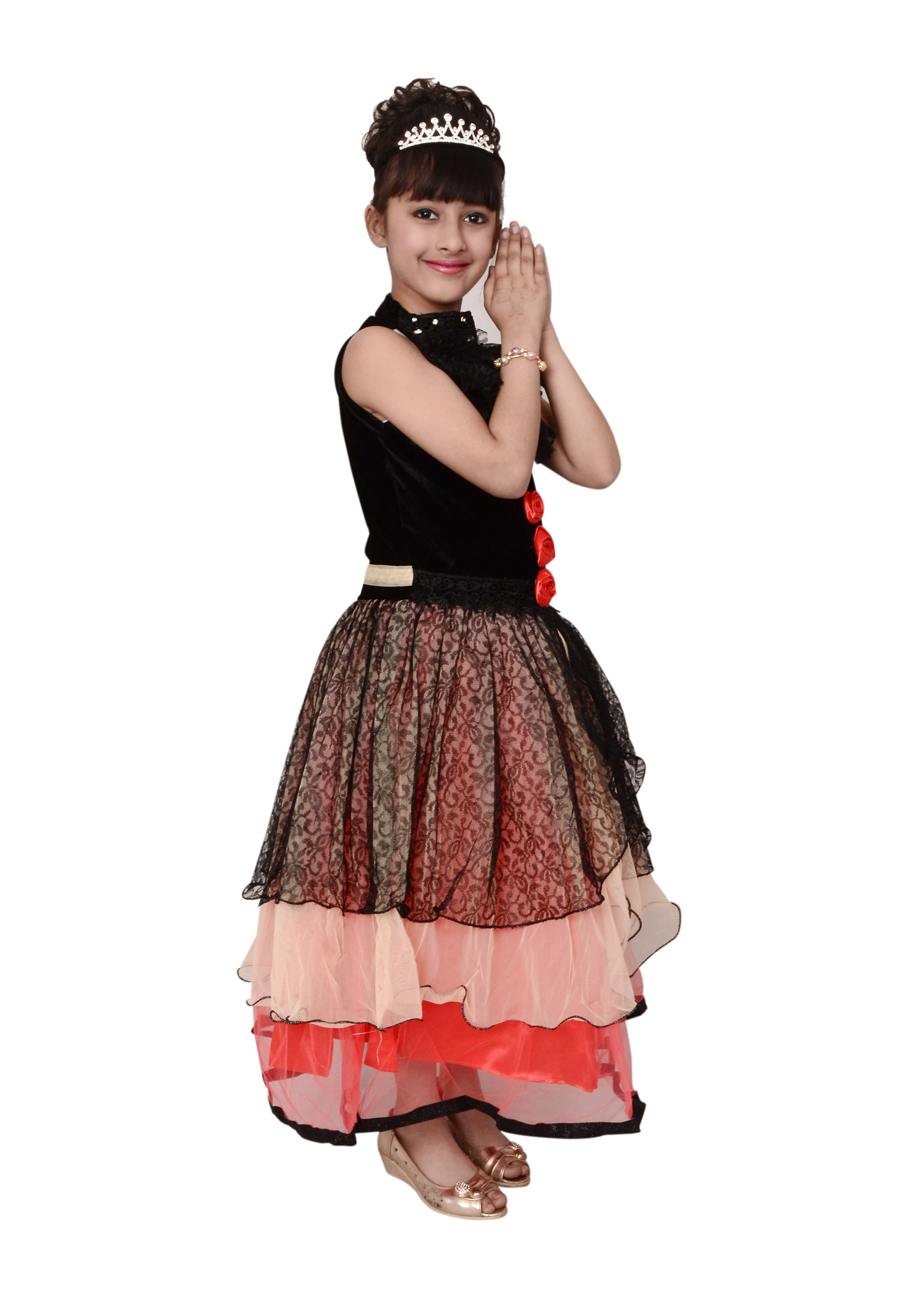 sleeveless party wear gown
