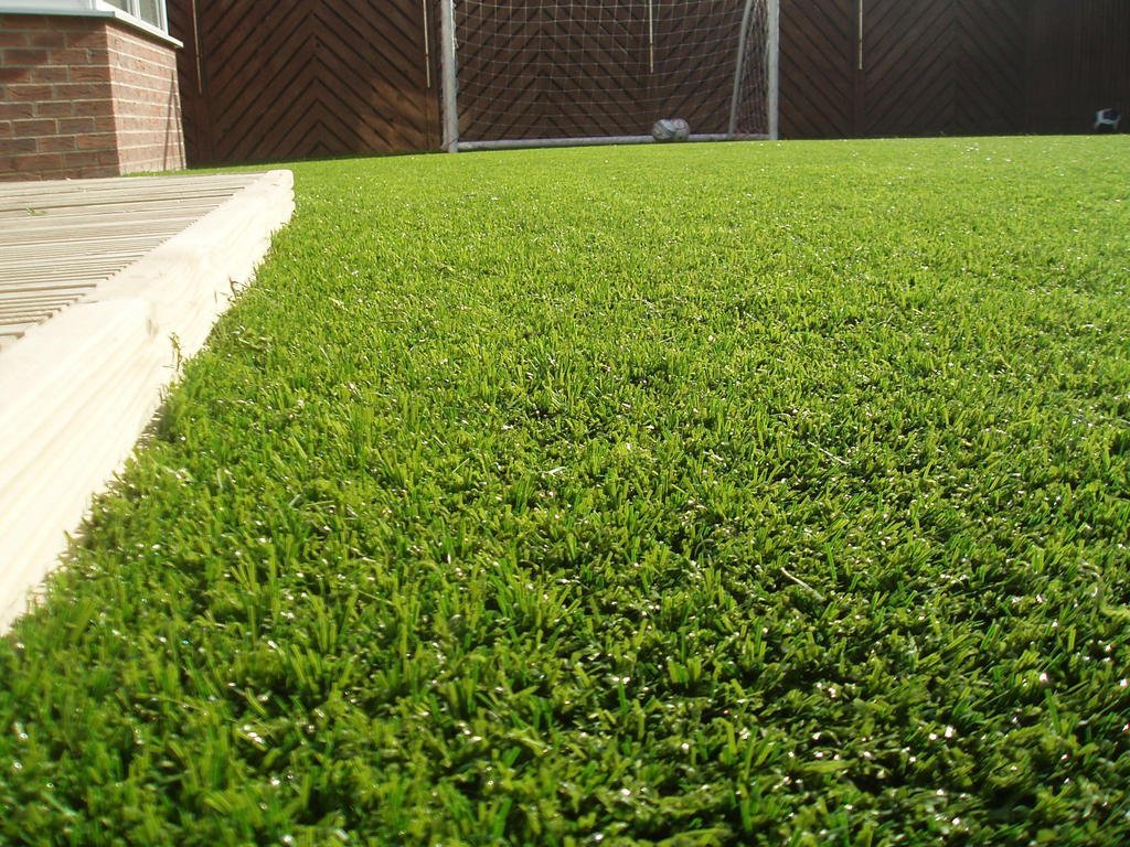 Buy Best Artificial Grass (1 Metre X 4 Metre) For Balcony or Doormat