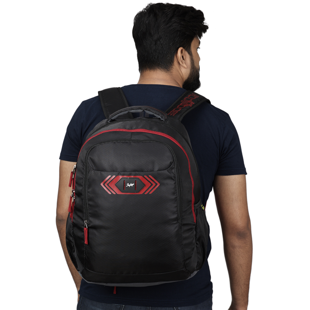 Buy Skybags Footloose Viber 02 School Bag Black Online @ ₹3499 from ...