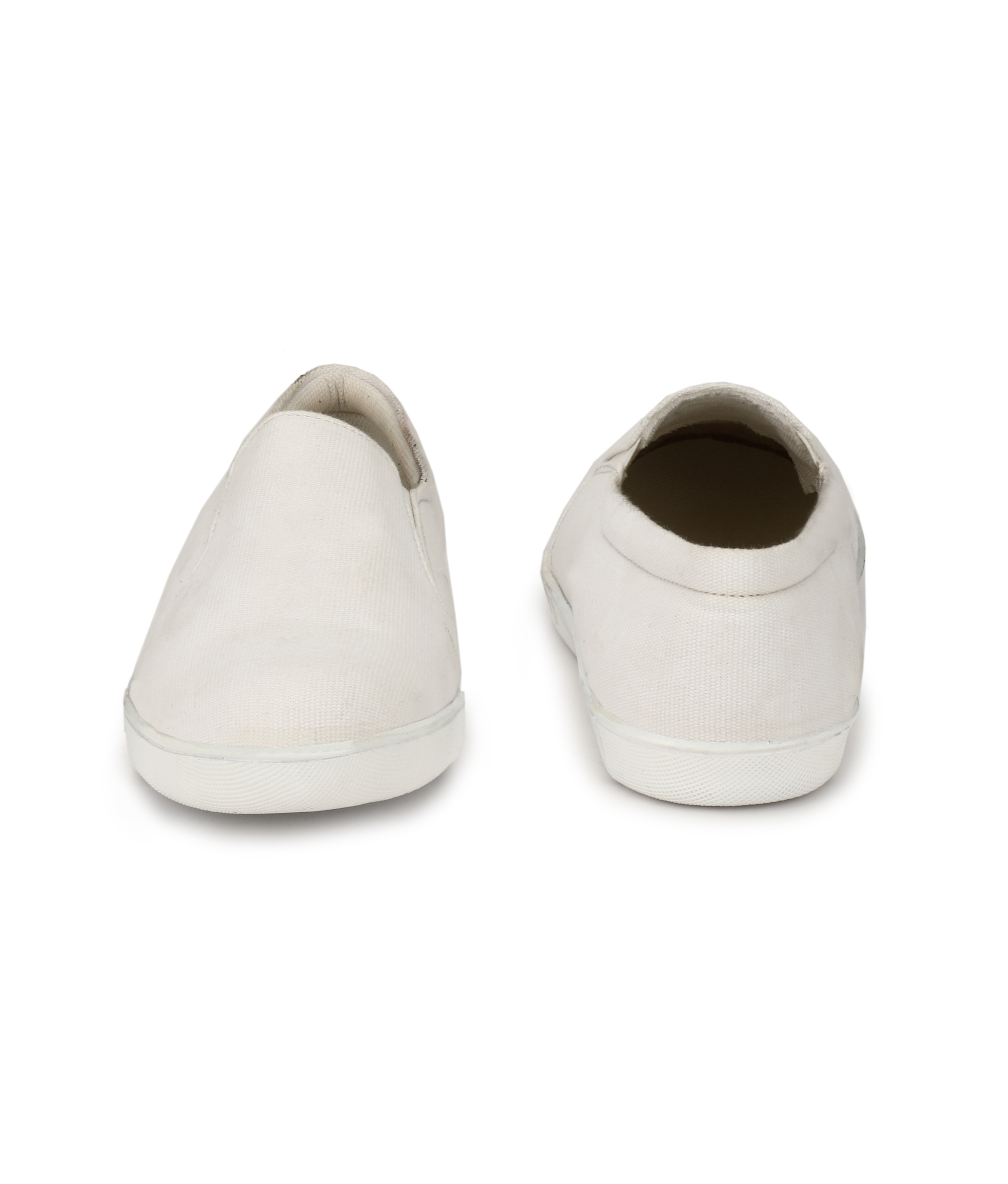 white canvas shoes size 3