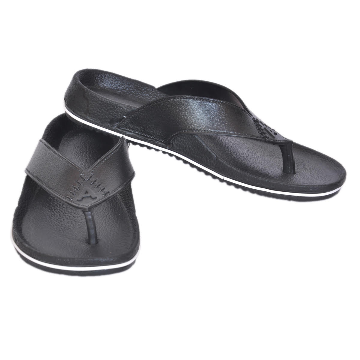 Buy PNP Men's Black Flip Flops Online @ ₹499 from ShopClues