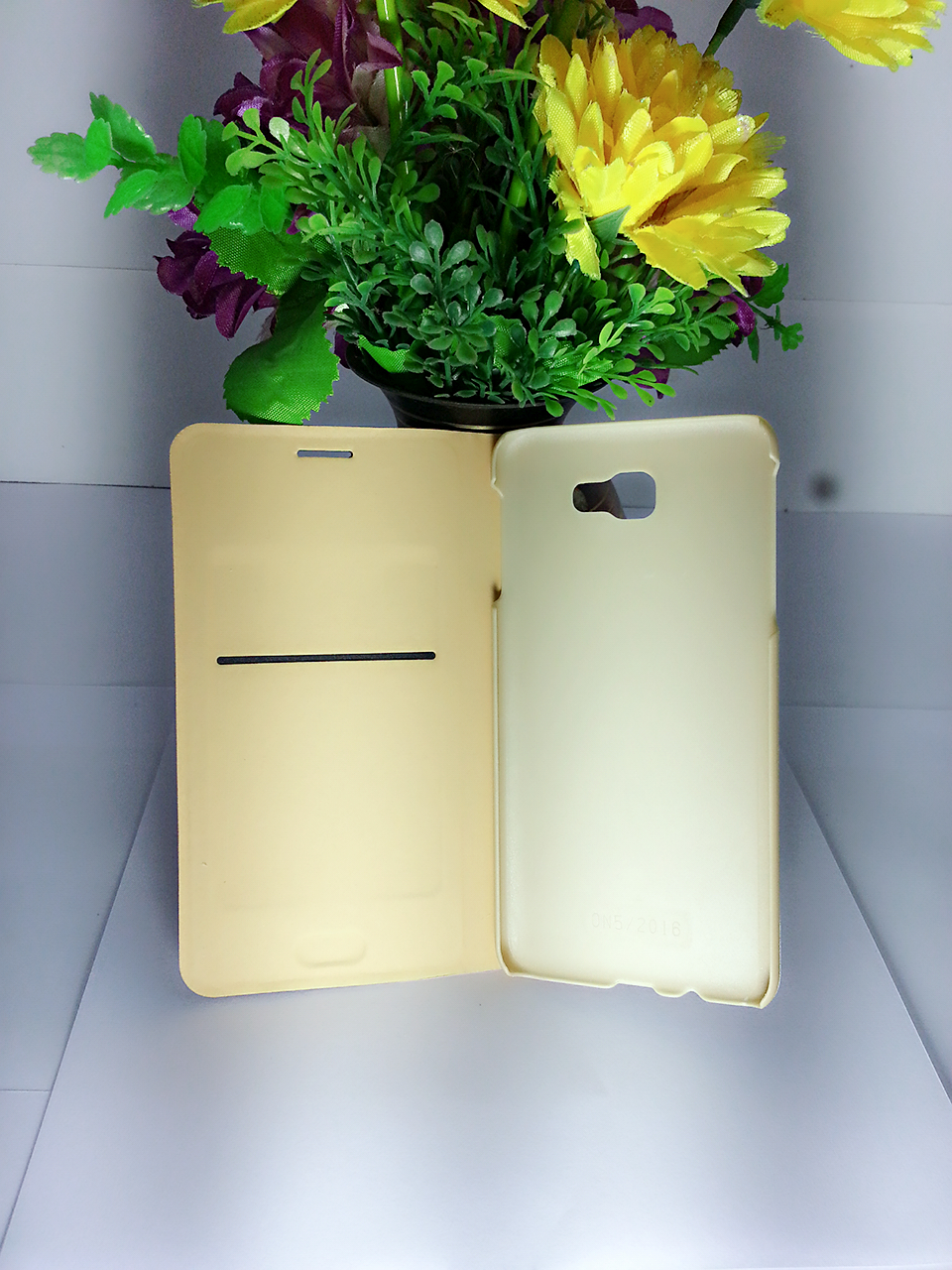 Samsung j7 prime flip cover