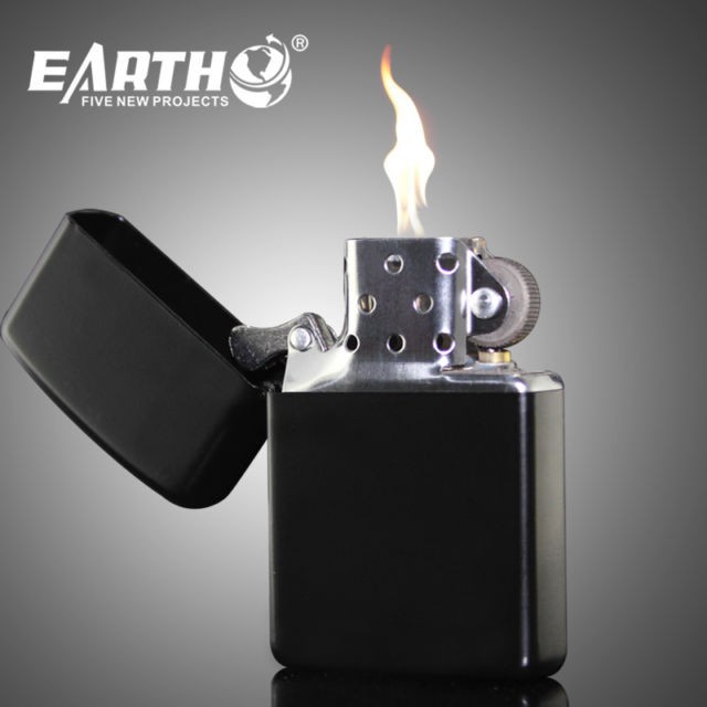 the black cigarette lighter stylish look , best design
