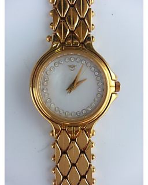 Vintage Chopard Lady 18k Yellow Gold White Dial Quartz Ladies Watch 4091 at  1stDibs