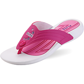 Relaxo slipper for girls in White Pink