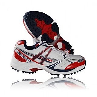 550 RB Cricket Shoes