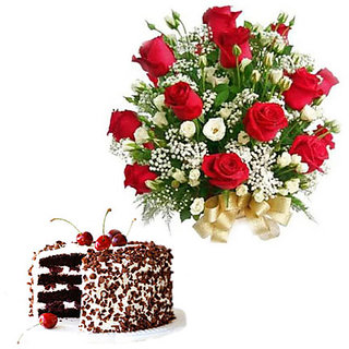 Buy Special Gifts Of Roses And Cake