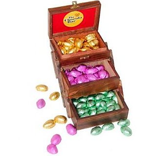Almonds, Cashew And Pistachio In Milk Chocolate - 1693064