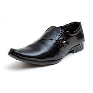 00RA Black With Fine Lining Design & Buckle Slip On Formal Shoes For Men - 81371134