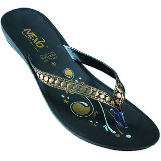 Nexo chappals online deals