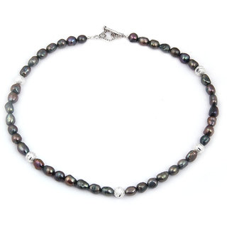                       Pearlz Ocean Glory Bee Dyed Black Fresh Water Pearl 18 Inches Necklace                                              
