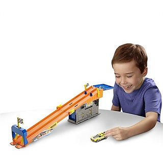 Rooftop race 2025 garage hot wheels