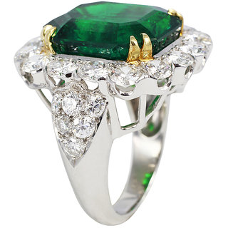 Fashionable Exclusive Solitaire Diamond Ring For Party And Wedding (Design 115)