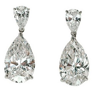 18 Kt Gold Fashionable Exclusive Solitaire Diamond Earring For Wedding Jewelry (Design 12)
