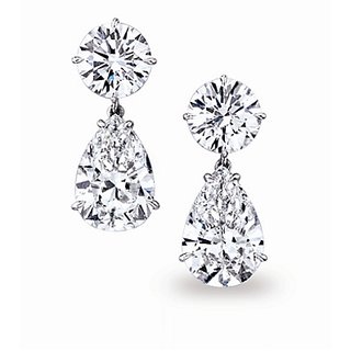 18 Kt Gold Fashionable Exclusive Solitaire Diamond Earring For Wedding Jewelry (Design 11)