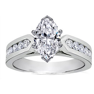 18 Kt White Gold Fashionable Solitiare Diamond Ring For Wedding (Design 7)