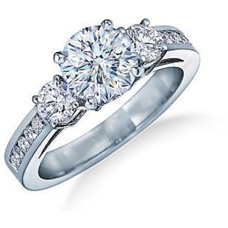 Fashionable Exclusive Solitaire Diamond Ring For Exgagement (Design 7)