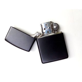 Flip up lighter store